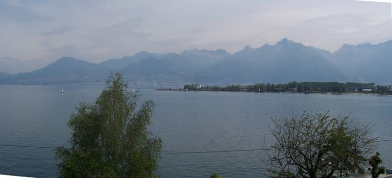 Le Rh&ocirc;ne dans le L&eacute;man