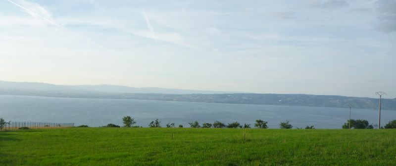 Le lac l&eacute;man vu de Publier