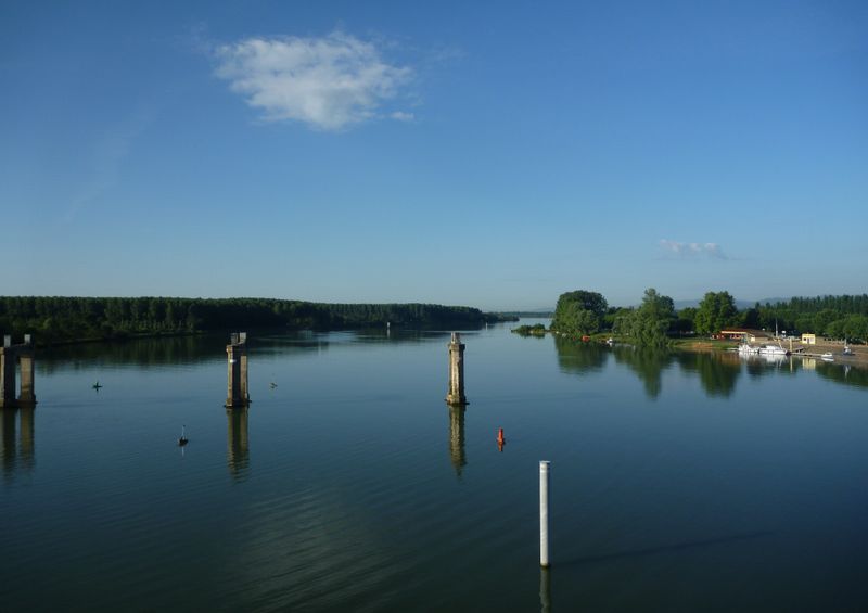 La Sa&ocirc;ne au sud de M&acirc;con