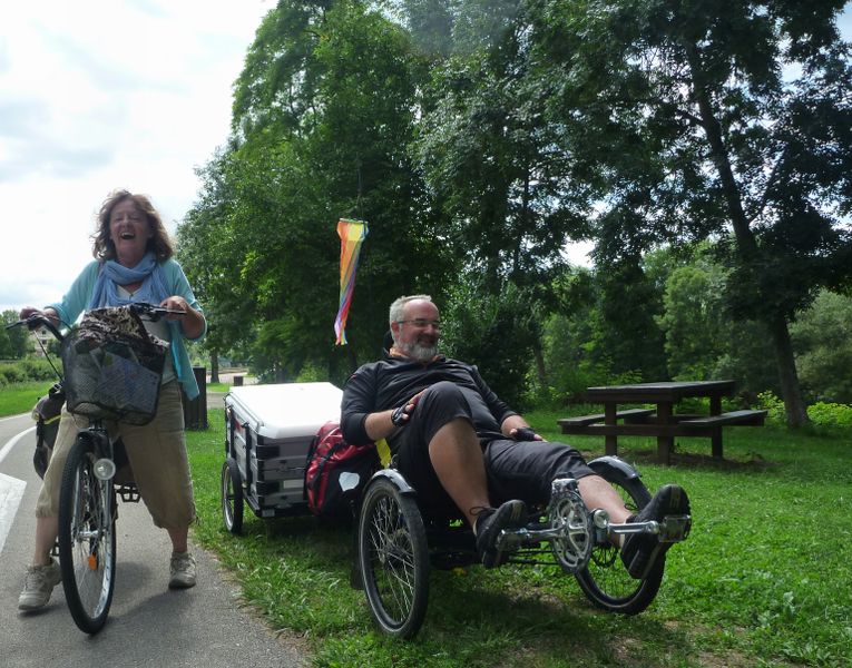 Rencontre sur la v&eacute;lo-route en 2010