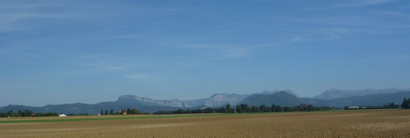 Vu sur le Diois depuis la plaine de la Dr&ocirc;me
