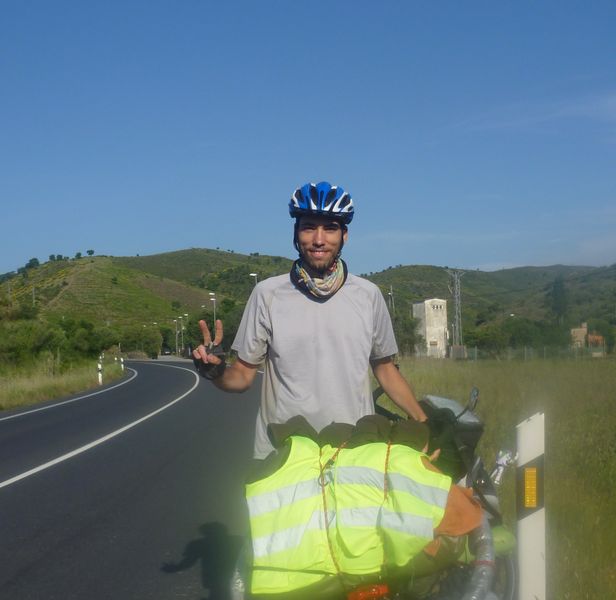 Un jeune voyageur around the world rencontr� en Espagne en mai 2011