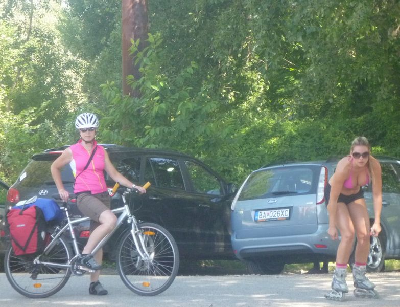 Bratislava euro v�lo 6 en 2012 : jolies saccoches ces madames