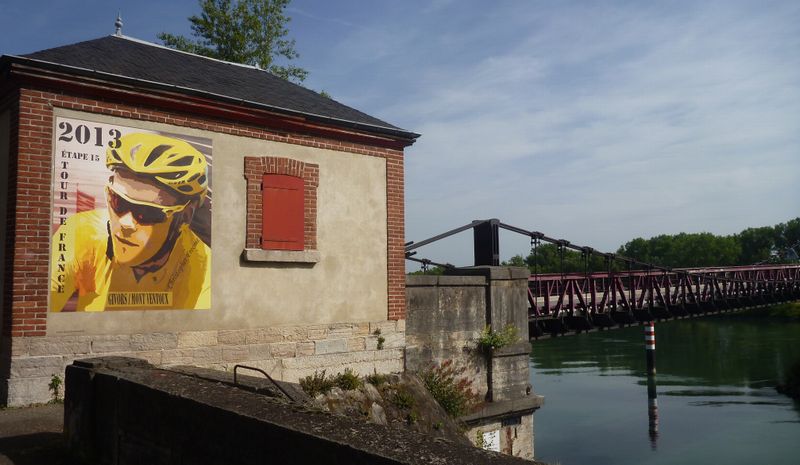 Vélociste en Drôme des collines : ChâteauNeuf de Galaure
