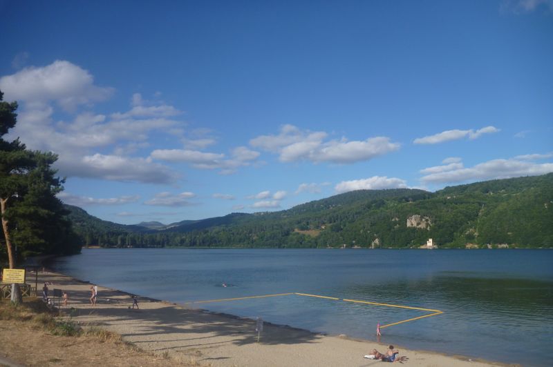 Le Lac d'Issarlès en juillet 2015