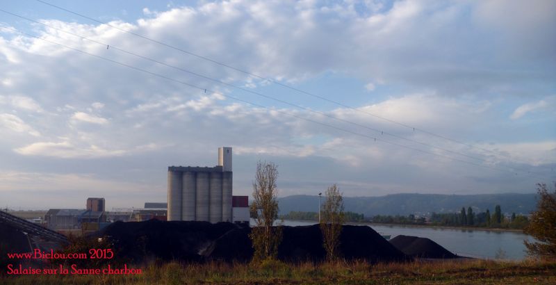Charbon à Salaise en 2015