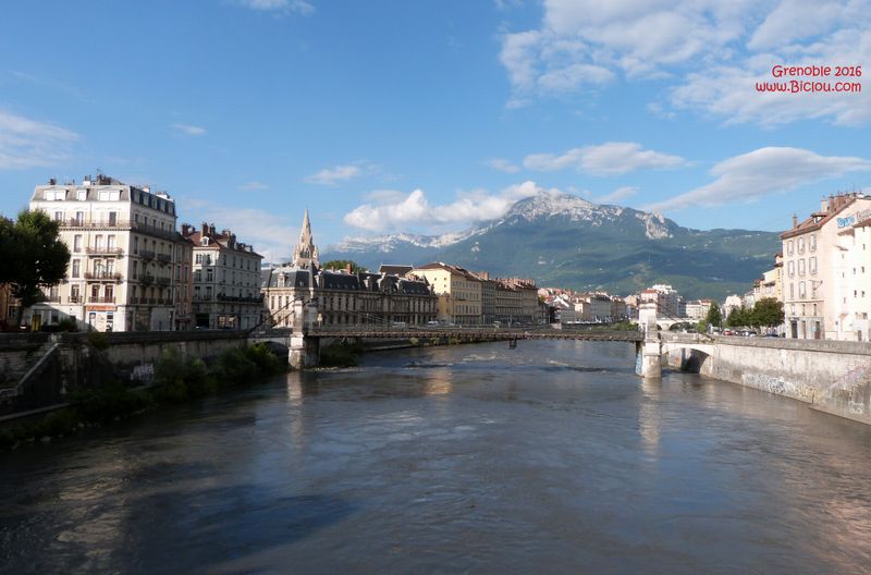 Grenoble 2016, Isère et Vercors en fond ..