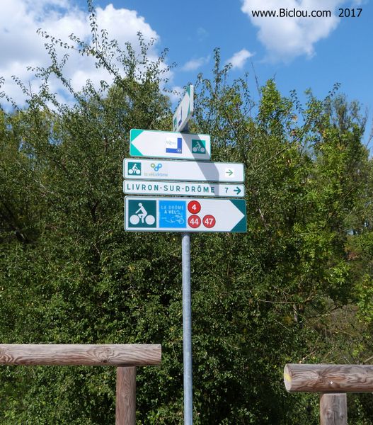 Balisage ViaRhôna : La Voulte Le Pouzin, confluence Rhône Isère, embranchement Livron 