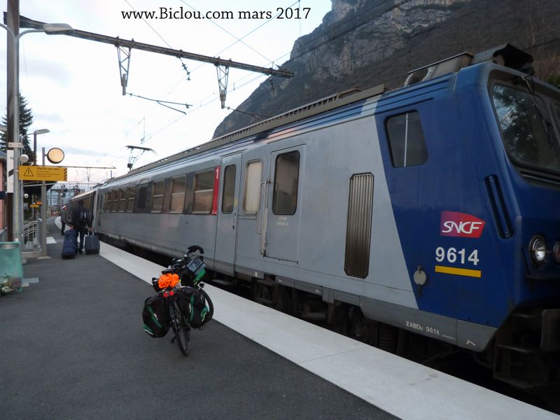 Mon-Coeur devant Le Ter &agrave; Albertville en 2017
