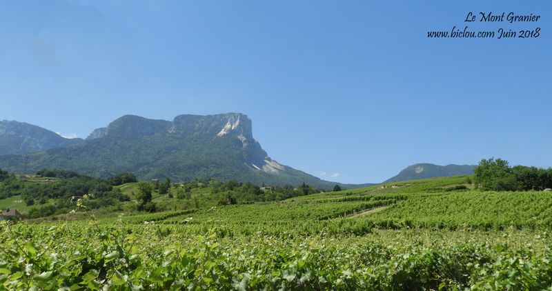 Le Mont Granier vue de la vélo-route V63