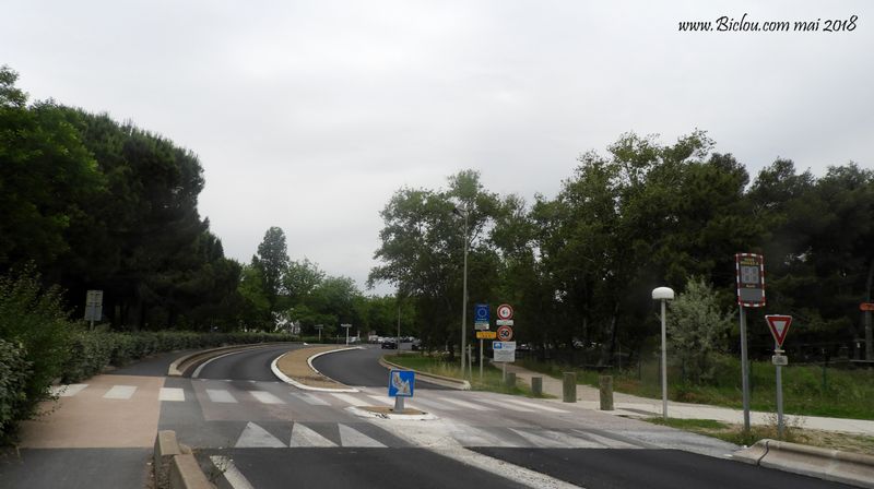 La Grande motte, pas vu de balises ViaRhôna en mai 2018