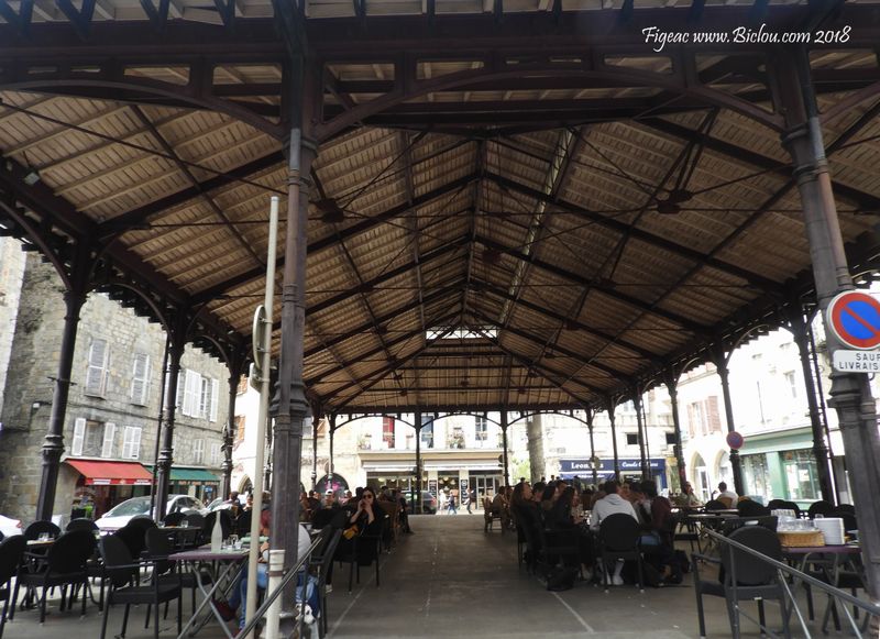 Figeac, marché couverte