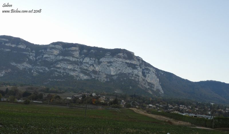 sortie-de-gen&egrave;ve-sous-le-Sal&egrave;ve-vers-France-voisine