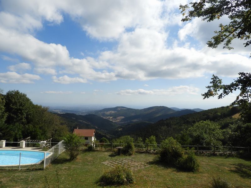 On redescend du plateau ardèchois vers la vallée du Rhône