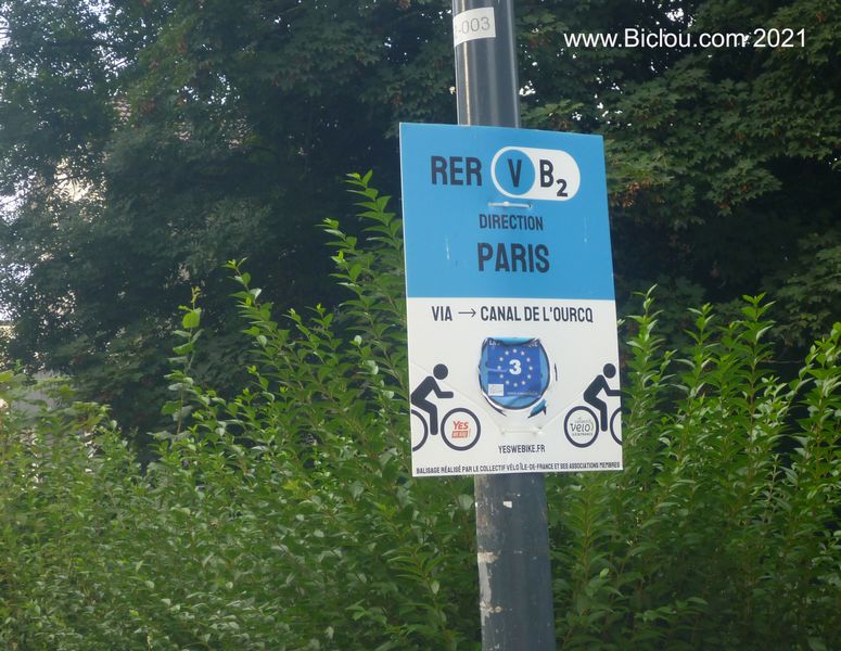 Paris par le canal de l'Ourcq ; nous ommes bien sur Euro-v&eacute;lo-trois