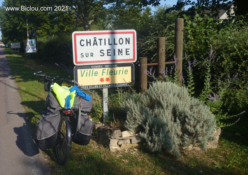 Ch&acirc;tillon sur seine