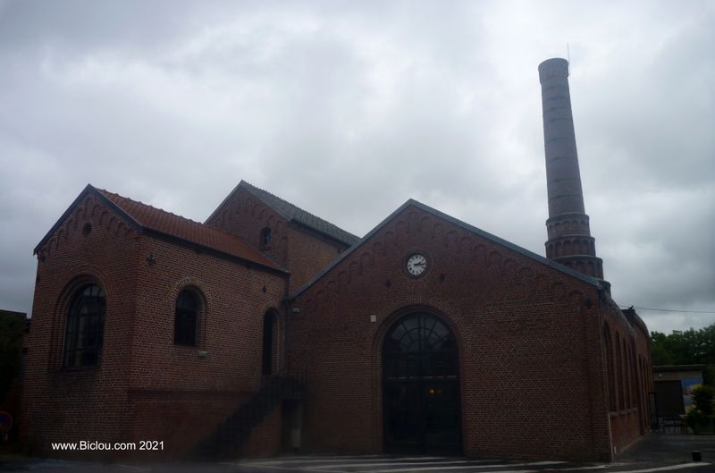 Ancienne usine, elle ne fume plus &agrave; pr&eacute;sent, mais elle fume en .. Chine ou mieux au Pakistan