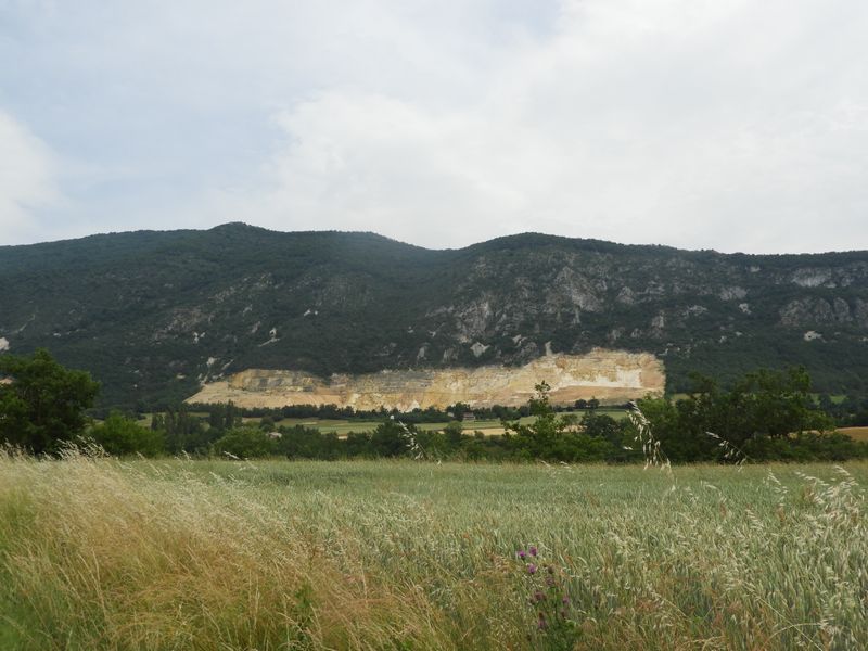 La montagne est bien arrang&eacute;e ..