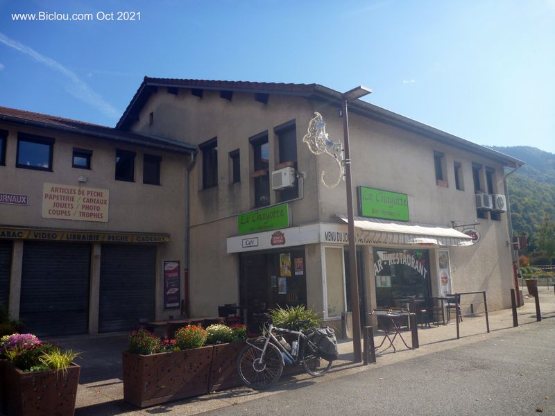 Le Cheylas, la cantine pr&eacute;f&eacute;r&eacute;e du Glaude entre Albertville et Grenoble