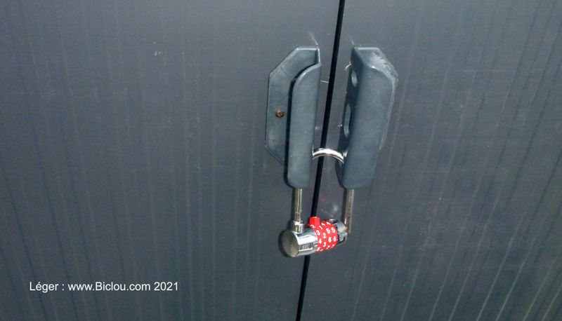 Cadenas : Un peu l&eacute;ger non ?