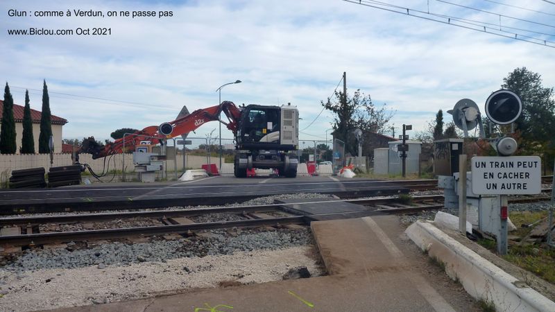 Glun; comme &agrave; Verdun, ici on ne passe pas ..