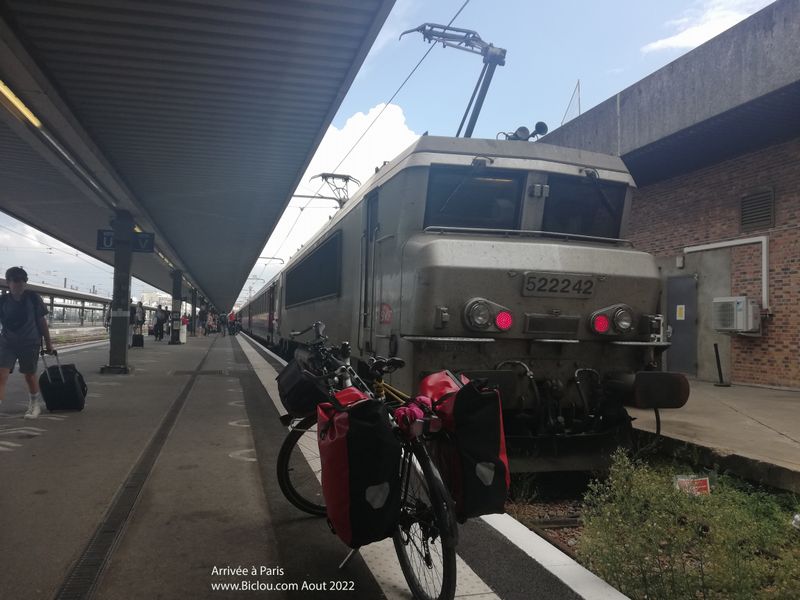 Arriv&eacute;e &agrave; Paris par le TER : Lyon - Paris Bercy (2022)