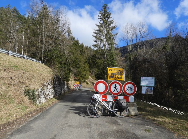 Col de l'&eacute;pine (Savoie) : ferm&eacute; 