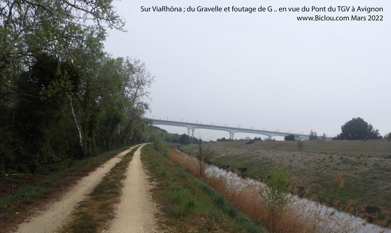 Sur Viarh&ocirc;na, gravelle vers Avignon 