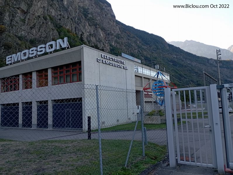 Martigny ; usine de Turbinage des eaux d'Emosson