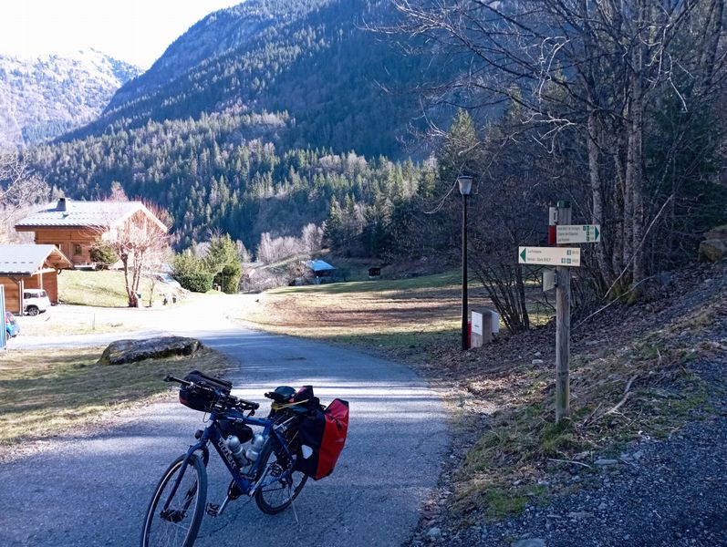 Fanette en 2023 : au pied du chemin des Diligences aux Mouilles de Servoz