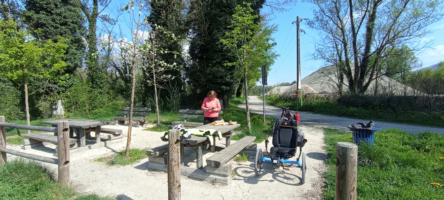 Pause à Lancey au bord de l'Isère