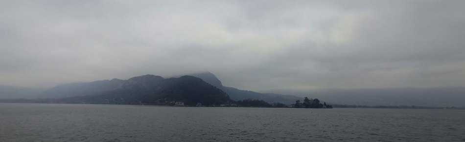 Brumes-sur-lac-Annecy-Duingt-Douin-Taillefertitle=Brumes-sur-lac-Annecy-Duingt-Douin-Taillefer
