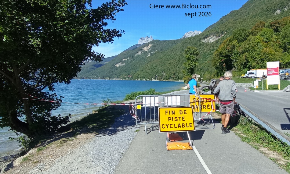 Doussard-giere-piste-cyclable-barree-en-effet