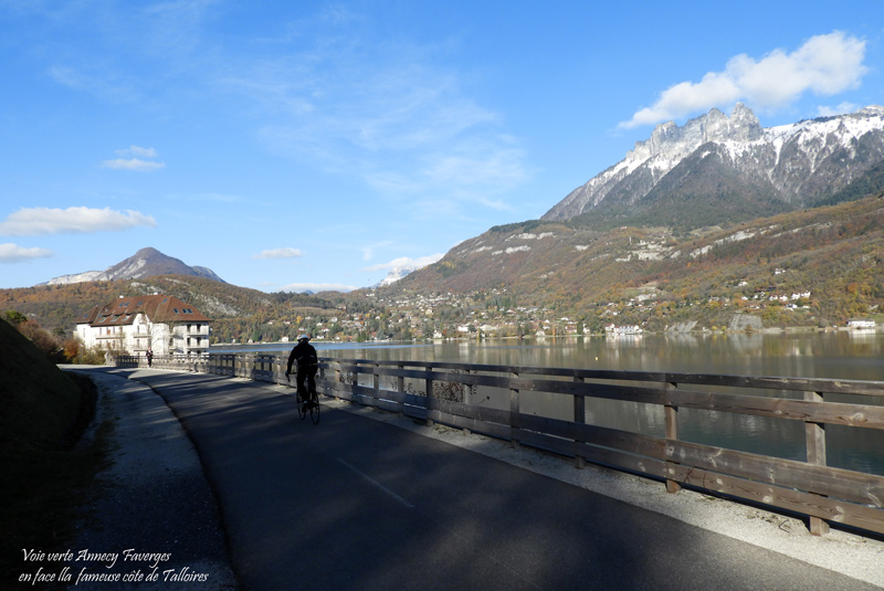 Voie-verte-Annecy-Faverges-a-Duingt-vue-lac-et-Thoron-de-Talloires