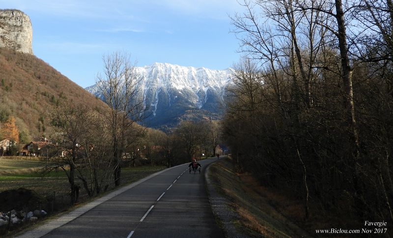 piste-cyclable-mercier-avant-faverges