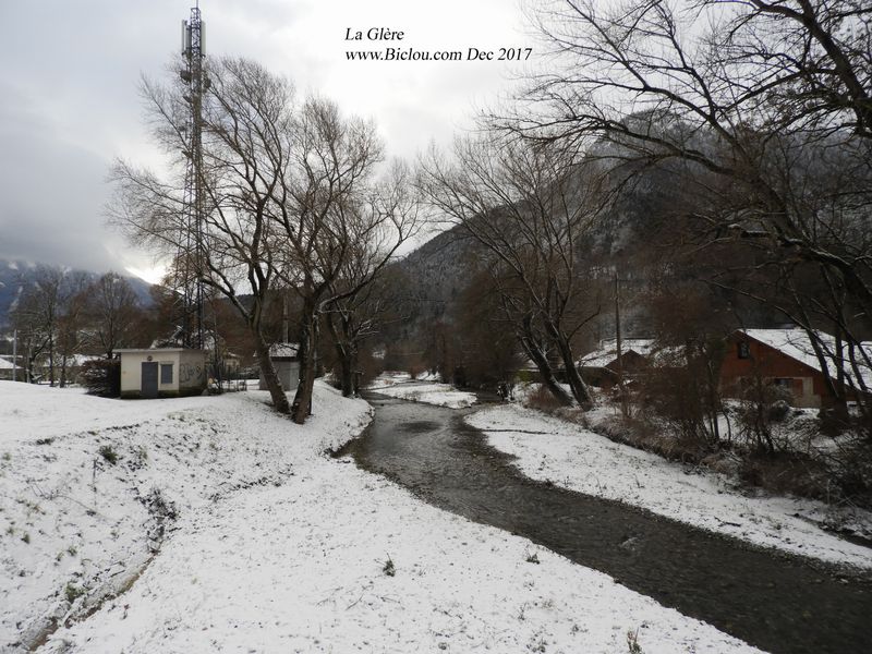 la-glere-de-faverges-enneigéetitle=la-glere-de-faverges-enneigée