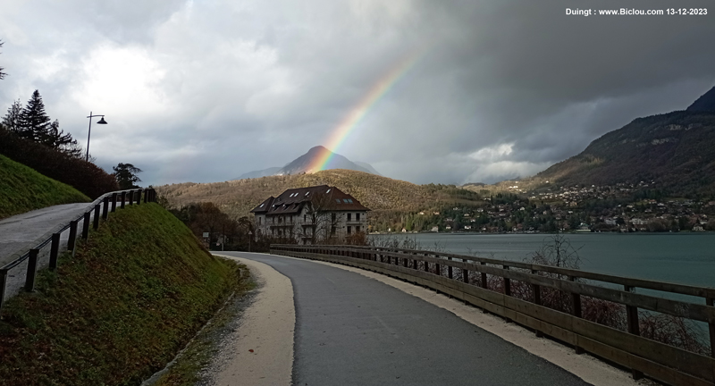 Arc-en-ciel-Duingt-lac-voie-vertetitle=Arc-en-ciel-Duingt-lac-voie-verte