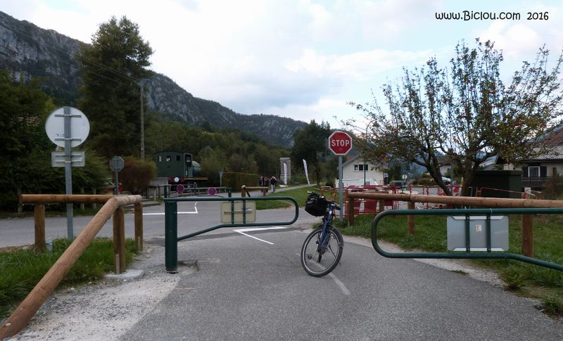 barrieres-voie-verte-annecy-doussard
