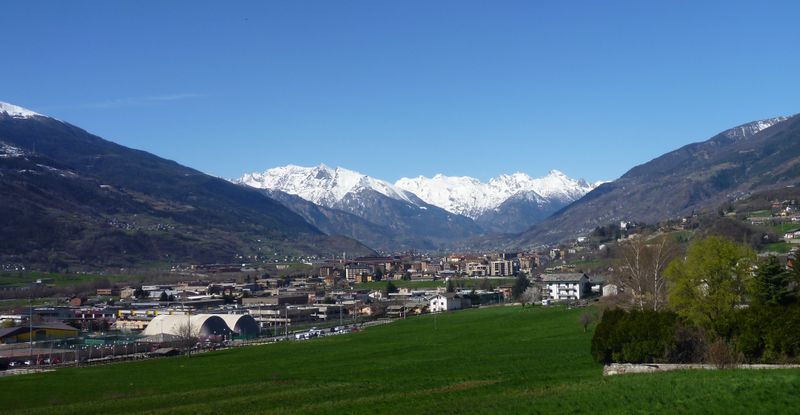 Aosta vue sur le mont blanc 2015