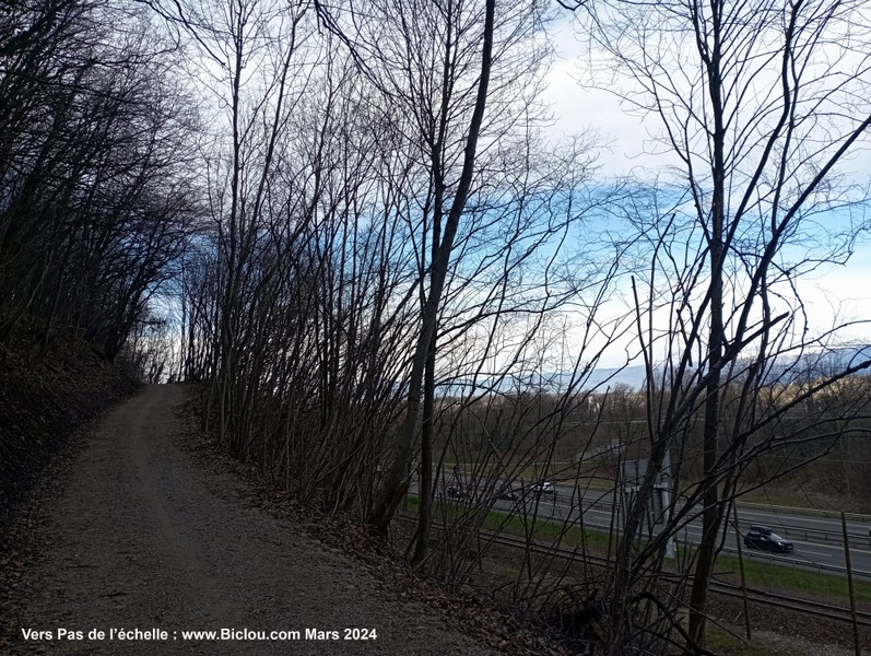 Gravelle ; direction Pas de l'échelle (Haute Savoie)