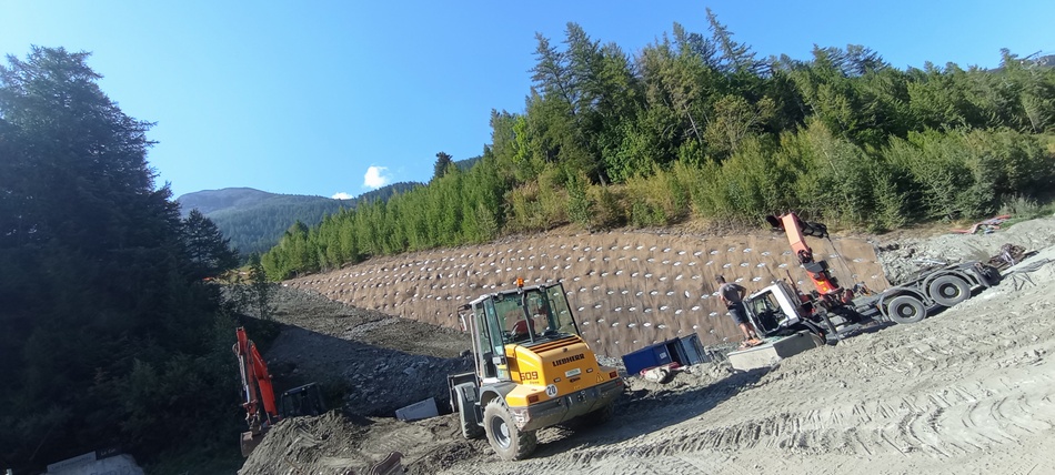 Travaux de restauration de Montagne à Lanslebourg
