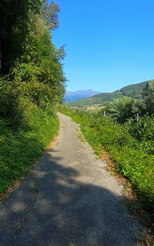Passage cycliste peu connu , à la Croix d'Aiguebelle