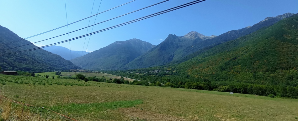 Hauts sommets de Belledonne vus de la vallée de Maurienne