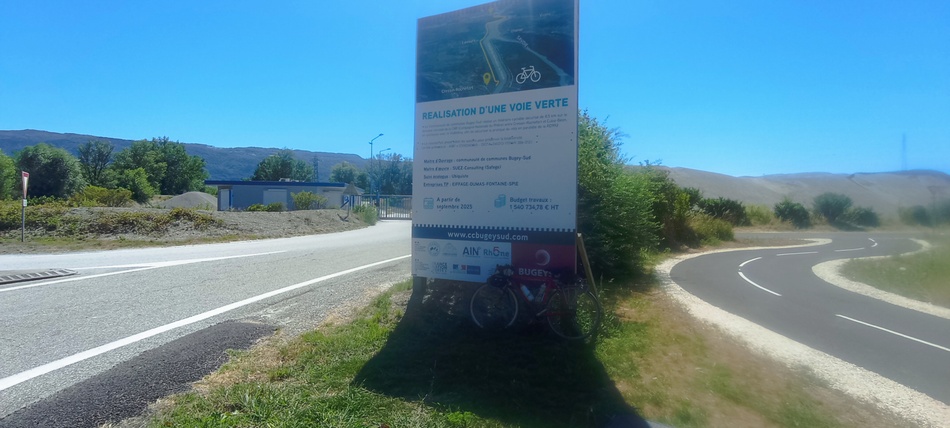Via-grand-colombier-culoz-2026-panneau